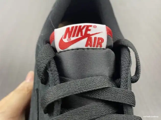 x SoleFly 1 Jordan DN3400-001 Air Carnivore Low 0520